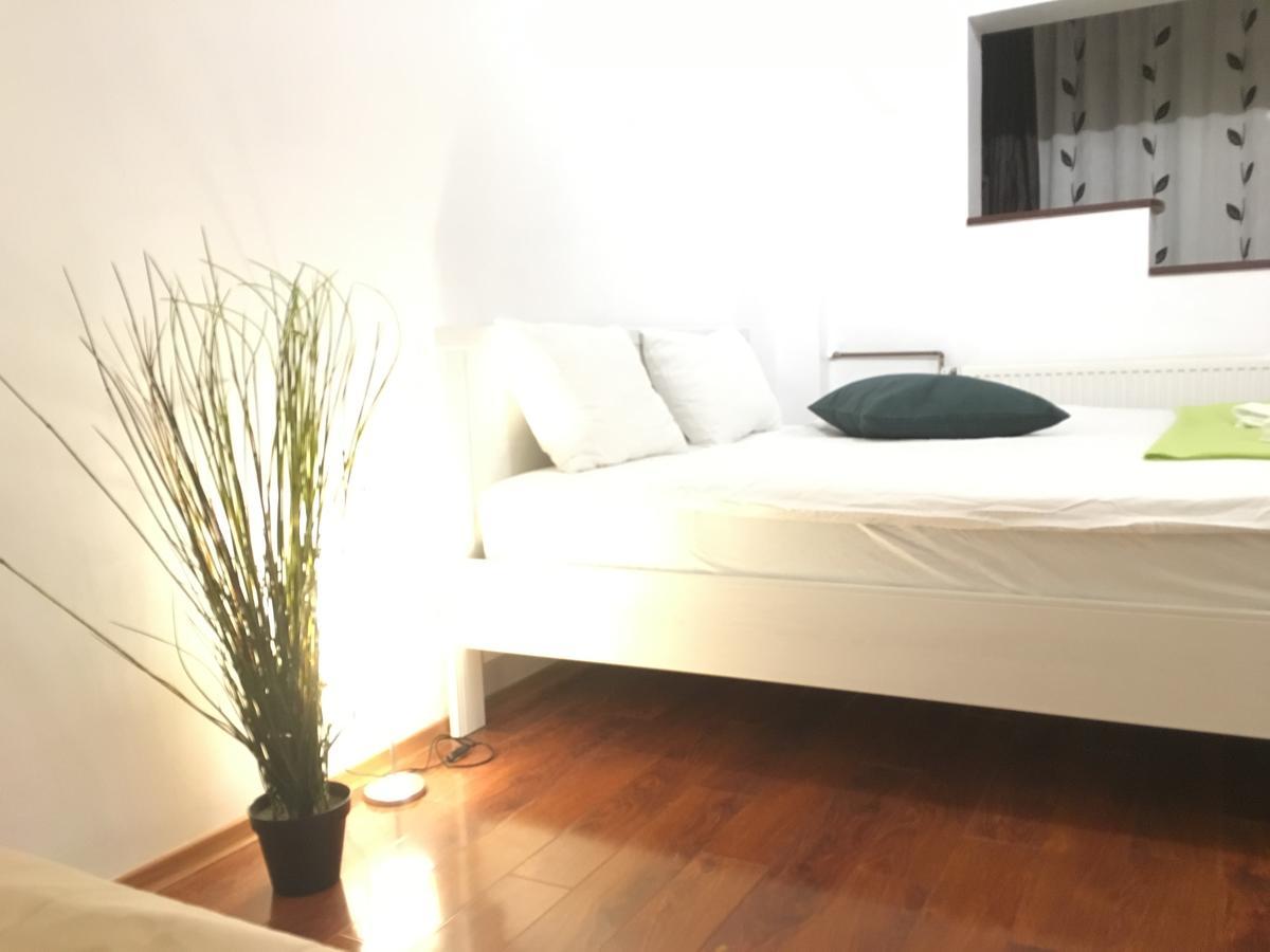 New Green Apartment Studio 1 بوخارست المظهر الخارجي الصورة